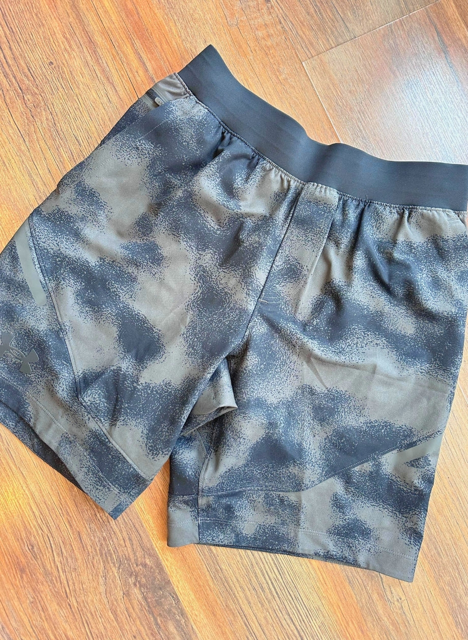 Short Negro con Gris - Under Armound